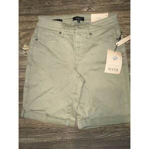 NYDJ High Rise Ella 1” Cuff Jean Shorts. Bamboo In Color. Size 0. NWT. 7